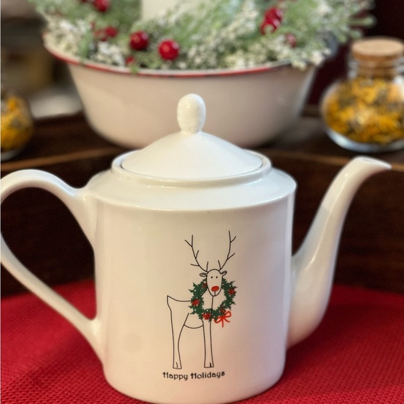 White Holiday Teapot with Festive Christmas Design - Picture 5 of 5